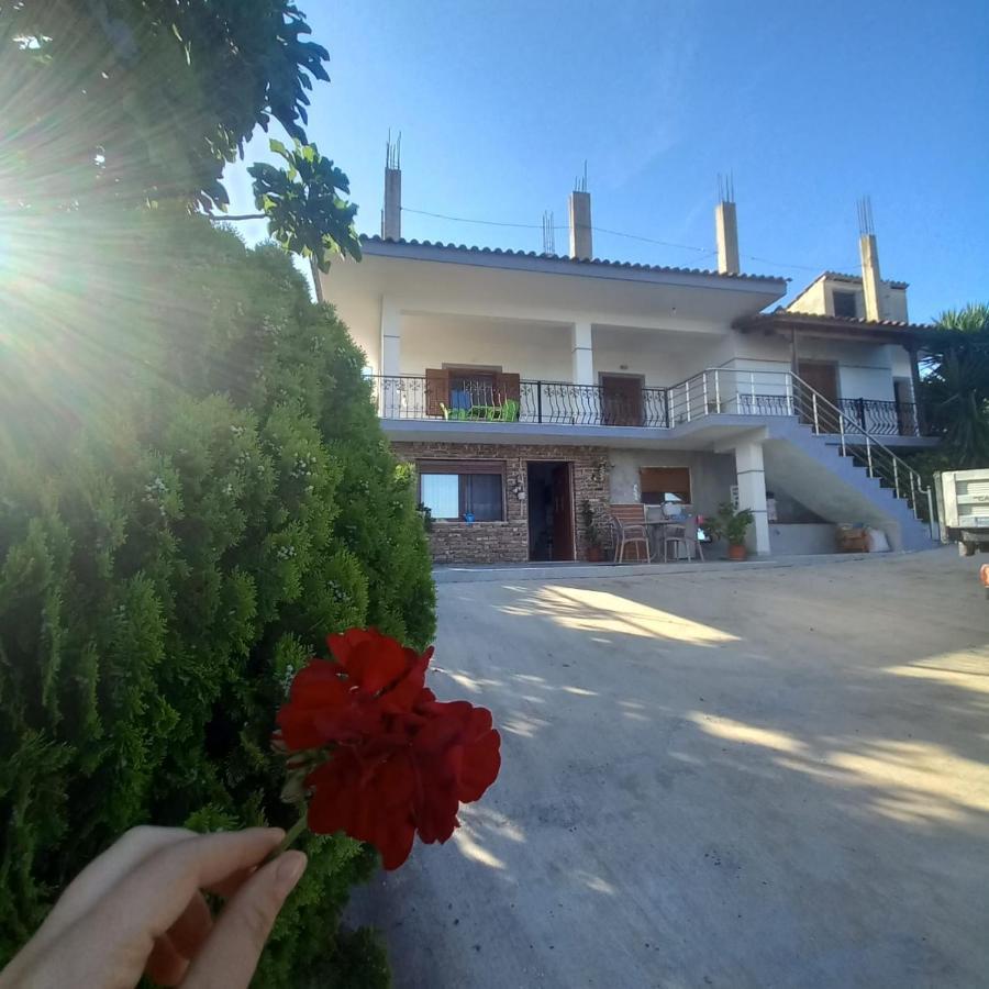 Vila Pasha Sarandë Esterno foto